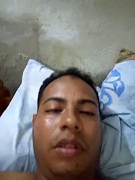 Snapshot of AlkalineCalmness chatting on December 2025 08:47:01 PM AlkalineCalmness online show from December 2025 08:47:01 PM