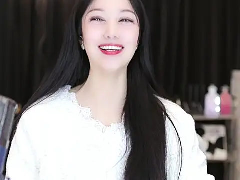 Nuyoah-77 online show from February 2025 06:46:01 PM