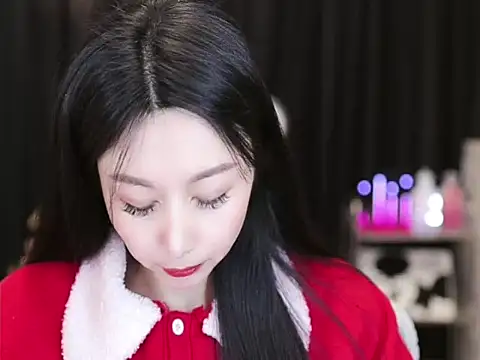 Nuyoah-77 online show from February 2025 02:31:02 PM