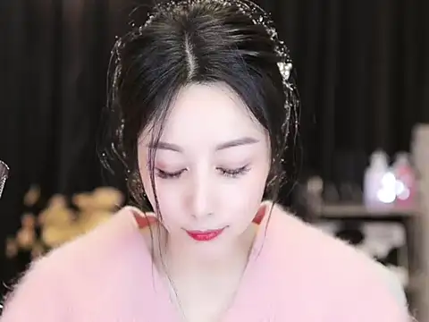 Nuyoah-77 online show from February 2025 06:10:02 PM