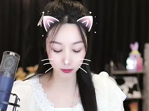 Nuyoah-77 online show from March 2025 06:43:02 PM