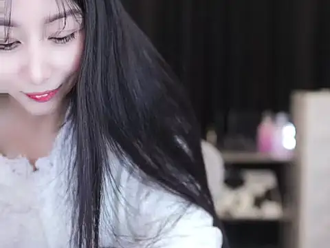 Nuyoah-77 online show from November 2025 03:36:01 PM