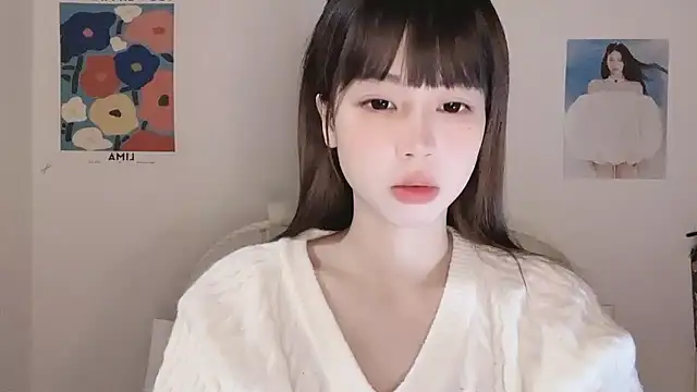 -Hottie online show from November 2025 04:06:01 PM