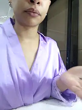 LadyAvalon online show from November 2025 05:59:01 PM