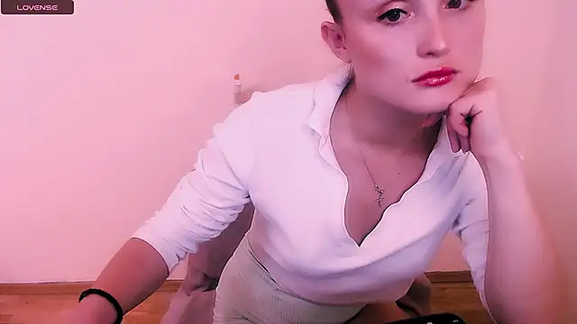 Snapshot of Felliciya chatting on January 2025 10:10:02 AM Felliciya online show from January 2025 10:10:02 AM