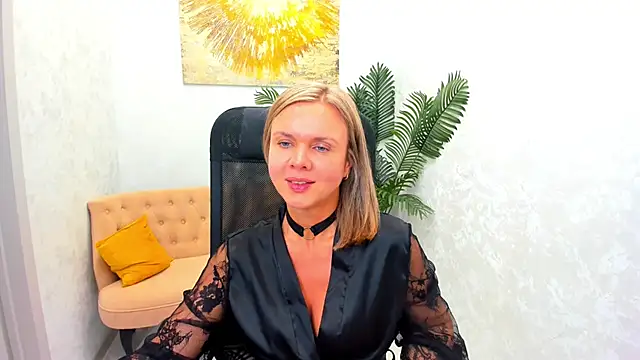 AgathaKlouin online show from March 2025 01:34:02 AM