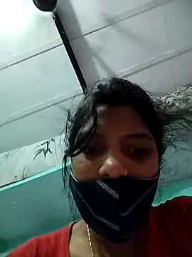 Hotty-Divya online show from September 2025 02:48:02 AM