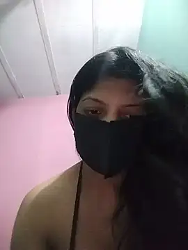 Hotty-Divya online show from July 2026 10:06:02 AM