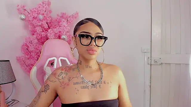 Mia Jansen online show from December 2024 12:27:01 AM