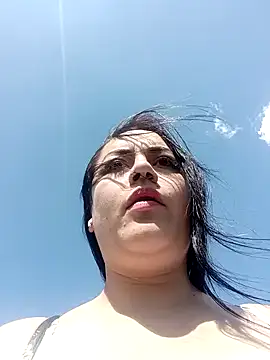 Lesly 10- online show from January 2025 07:15:01 PM