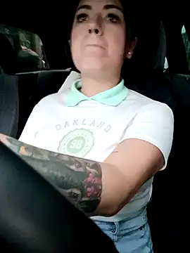 Lesly 10- online show from March 2025 09:53:01 PM