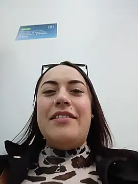 Snapshot of Lesly_10- chatting on June 2026 04:09:01 PM Lesly 10- online show from June 2026 04:09:01 PM