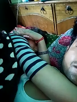 Snapshot of Lustyful_Couple chatting on February 2025 08:31:02 PM Lustyful Couple online show from February 2025 08:31:02 PM