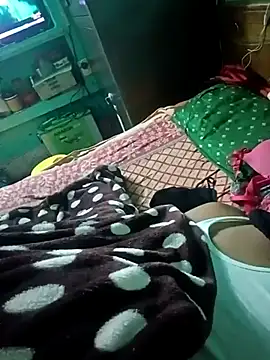 Snapshot of Lustyful_Couple chatting on February 2025 09:58:02 PM Lustyful Couple online show from February 2025 09:58:02 PM