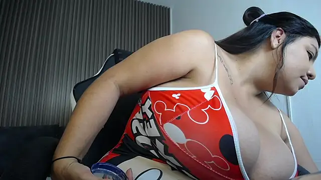 dania miller  online show from December 2024 12:12:02 PM