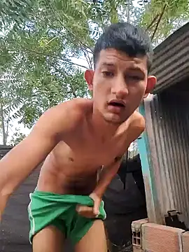 Valentinacuc online show from October 2025 11:05:02 AM