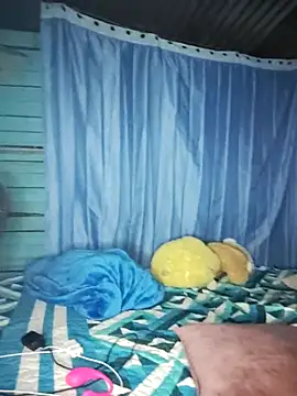 Valentinacuc online show from October 2025 09:39:01 AM