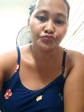 Snapshot of Sweetchuby1995 chatting on March 2026 02:13:01 AM Sweetchuby1995 online show from March 2026 02:13:01 AM