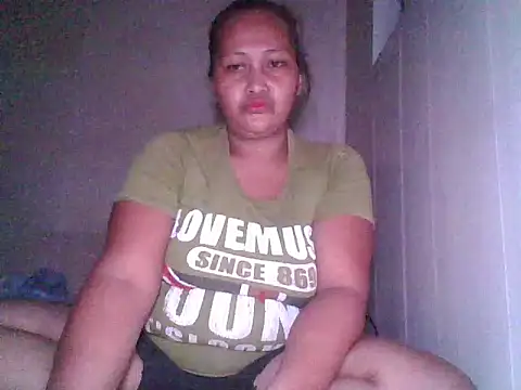Snapshot of Sweetchuby1995 chatting on July 2026 12:38:01 AM Sweetchuby1995 online show from July 2026 12:38:01 AM