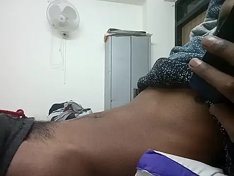 devilsam3327 online show from February 2026 10:15:01 PM