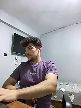 AKAdogukann online show from March 2025 05:41:02 PM