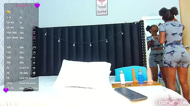 petitelittleebony online show from March 2025 07:28:01 PM