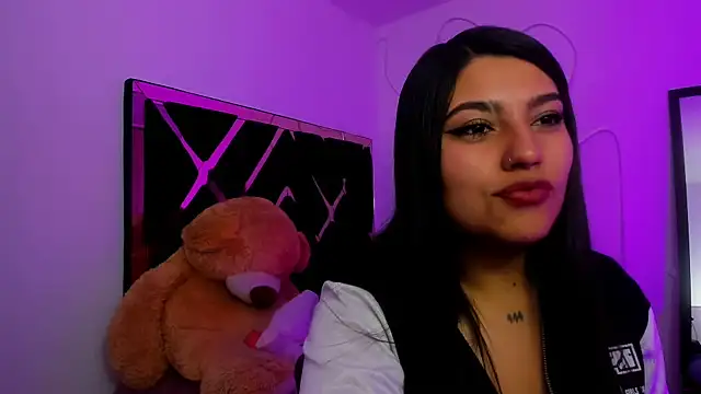SarahStones online show from June 2026 09:55:02 AM