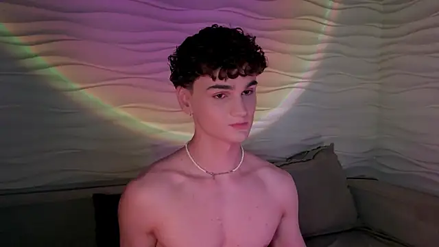 Snapshot of adam_21cm__ chatting on February 2025 04:28:01 PM adam 21cm online show from February 2025 04:28:01 PM