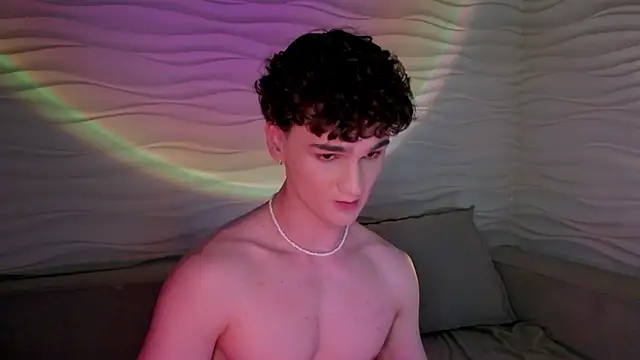 Snapshot of adam_21cm__ chatting on February 2025 10:54:01 PM adam 21cm online show from February 2025 10:54:01 PM
