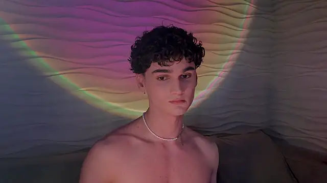 Snapshot of adam_21cm__ chatting on February 2025 04:35:01 PM adam 21cm online show from February 2025 04:35:01 PM