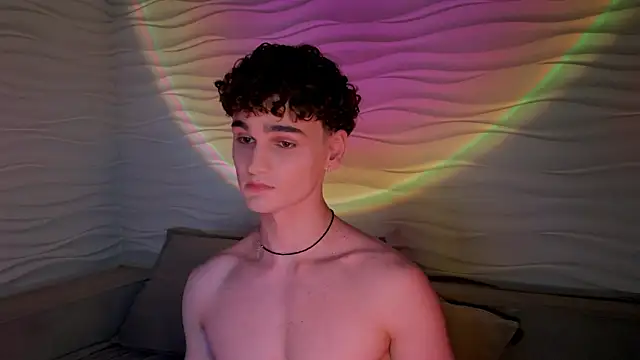 Snapshot of adam_21cm__ chatting on March 2025 04:17:02 PM adam 21cm online show from March 2025 04:17:02 PM
