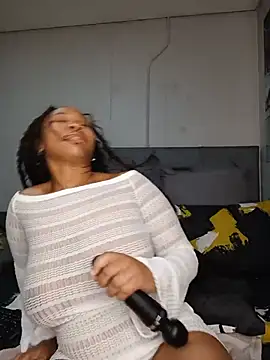 DrippinCaramelCutie online show from July 2026 09:21:02 PM