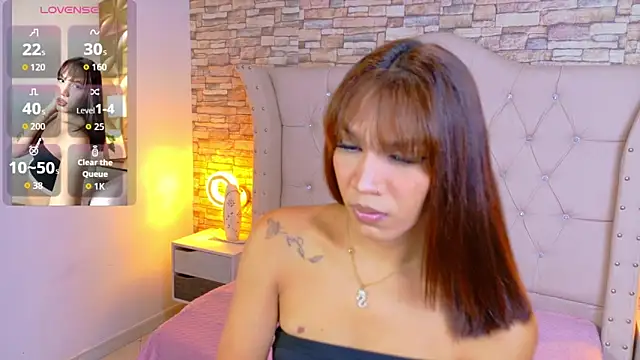 Sara-Smith- online show from April 2026 11:45:02 AM