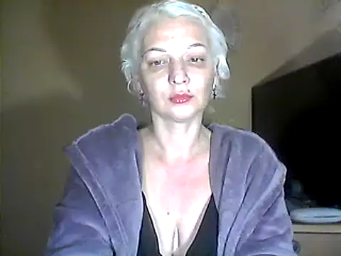 Snapshot of MaryJane441 chatting on February 2025 05:04:02 PM MaryJane441 online show from February 2025 05:04:02 PM