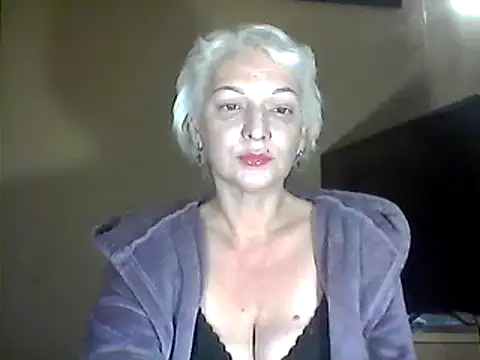 Snapshot of MaryJane441 chatting on February 2025 09:25:02 PM MaryJane441 online show from February 2025 09:25:02 PM