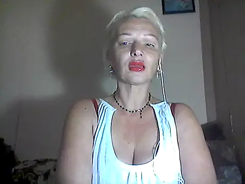 Snapshot of MaryJane441 chatting on October 2025 06:38:02 PM MaryJane441 online show from October 2025 06:38:02 PM
