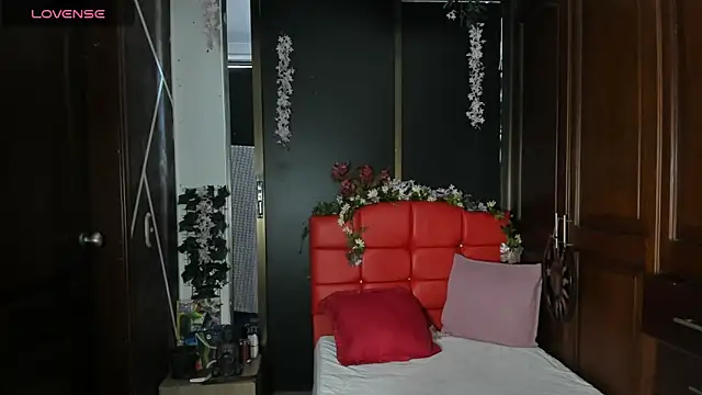 SexyNaf online show from January 2026 07:05:02 PM