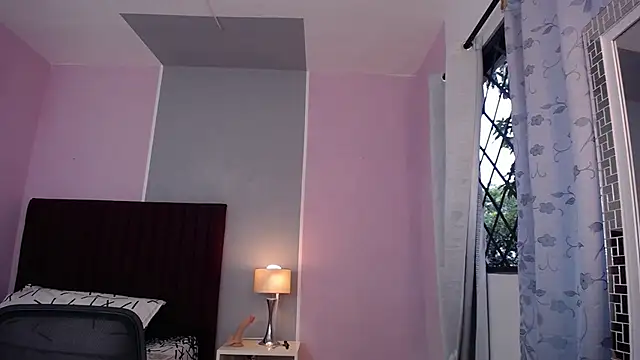 LiahGrey7 online show from December 2024 12:35:01 PM