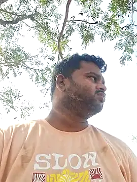 Snapshot of Indianboytelugu chatting on March 2025 04:02:02 AM Indianboytelugu online show from March 2025 04:02:02 AM