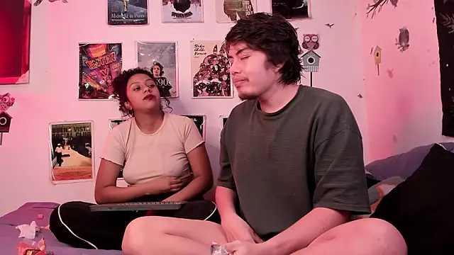 hothoneychile online show from February 2026 03:45:02 AM