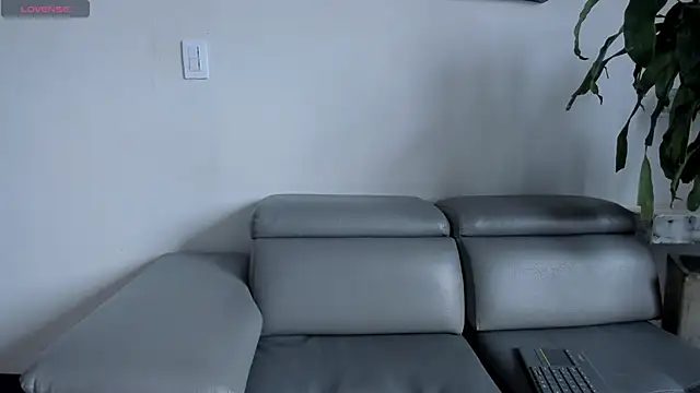 RoxyRoss  online show from September 2025 02:07:01 PM