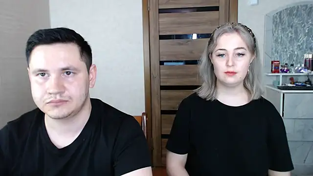 Kristy-Max online show from February 2025 07:33:01 AM