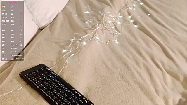 SunnyRisha online show from October 2025 05:06:01 AM