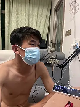 Snapshot of CM100412 chatting on June 2026 03:40:01 PM CM100412 online show from June 2026 03:40:01 PM