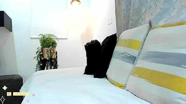  EmilyJireh  online show from January 2025 01:24:01 AM