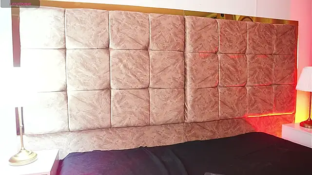 ashleyvalirya online show from February 2026 03:46:02 AM