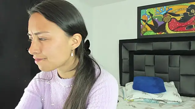 tatiana valencia online show from February 2025 06:15:02 PM