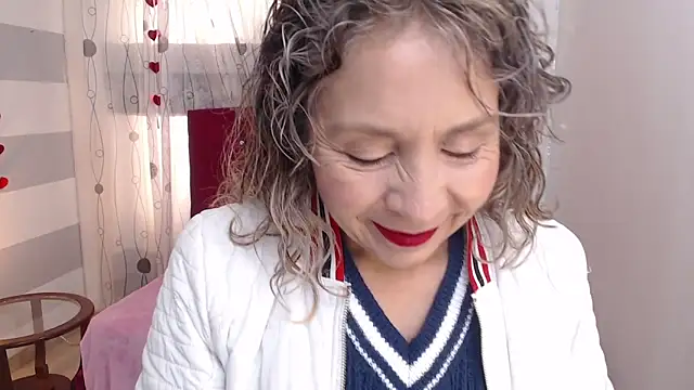 Afrodita sg online show from September 2025 01:37:01 PM