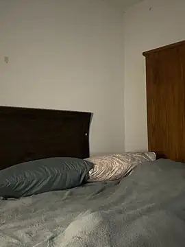 moody1996- online show from March 2025 03:06:01 AM