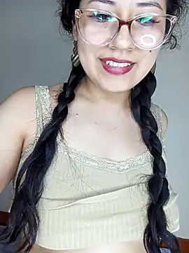 MishuColfer online show from February 2026 02:52:02 AM